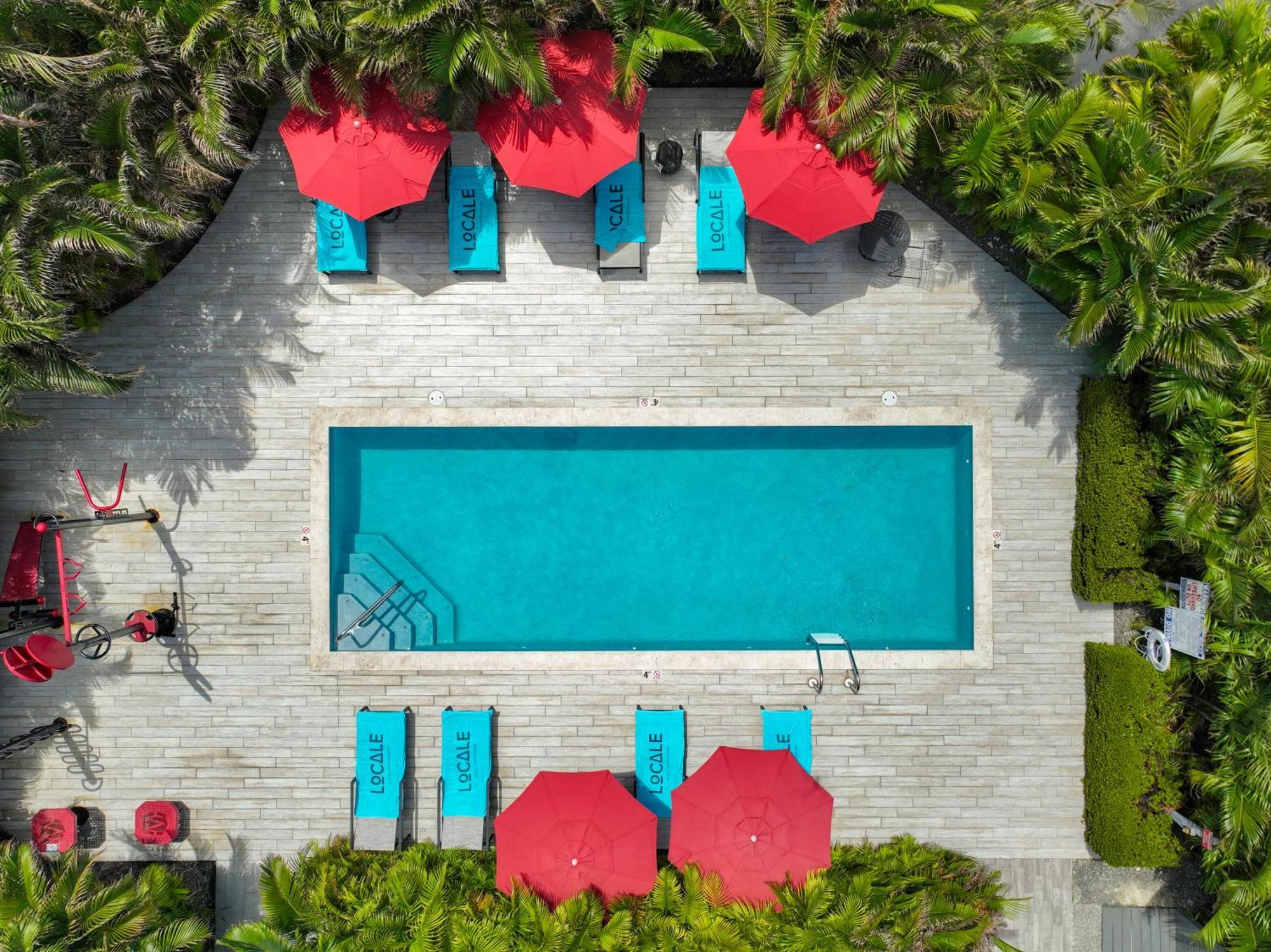 The Locale Hotel Grand Cayman Джорджтаун Экстерьер фото